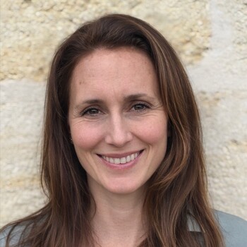 Emmanuelle Hébrard
